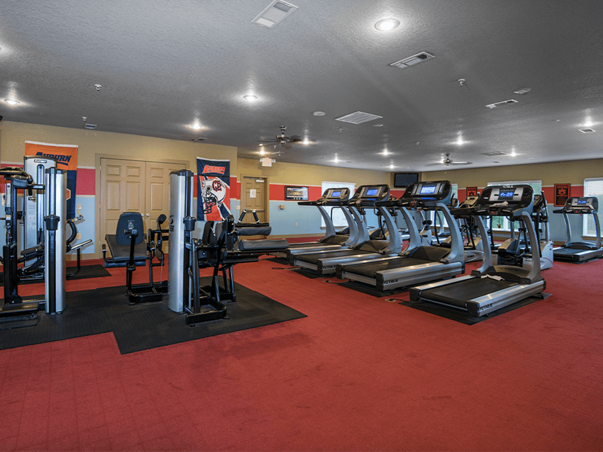 The Greens At Auburn II Apartments, 4315 Golf Club Drive 7901, Auburn